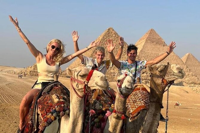 Cairo Pyramids and Museum with lunch by Bus from Hurghada - Three hours with the Pyramids of Giza