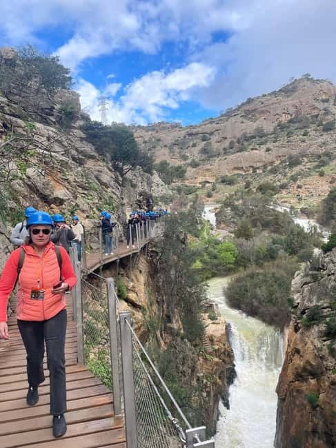 Caminito Del Rey From Málaga: Round-Trip Bus + Tour with Official Guide - Should you book the Caminito del Rey from Málaga?