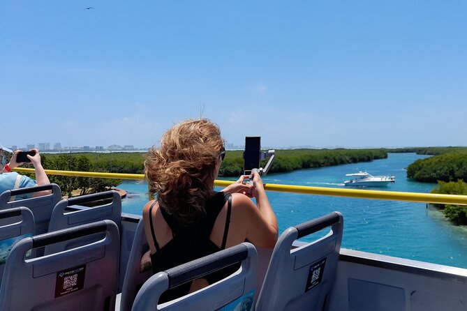 Cancun City Sightseeing and Shopping Tour on a Double Decker bus - The double-decker question matters