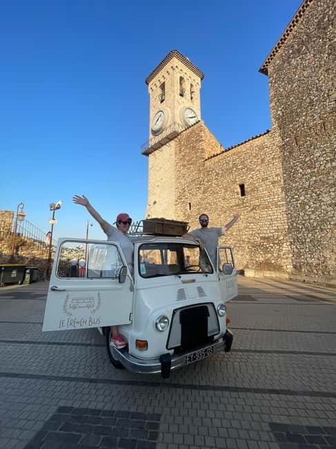 Cannes: City Tour in a Vintage Bus - Meeting the bus at Parking Laubeuf P3