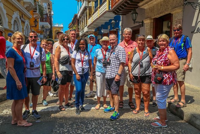 Cartagena: City Tour Hop On Hop Off - Bus Turistico de 2 pisos - Centenario Park and the Getsemani connection