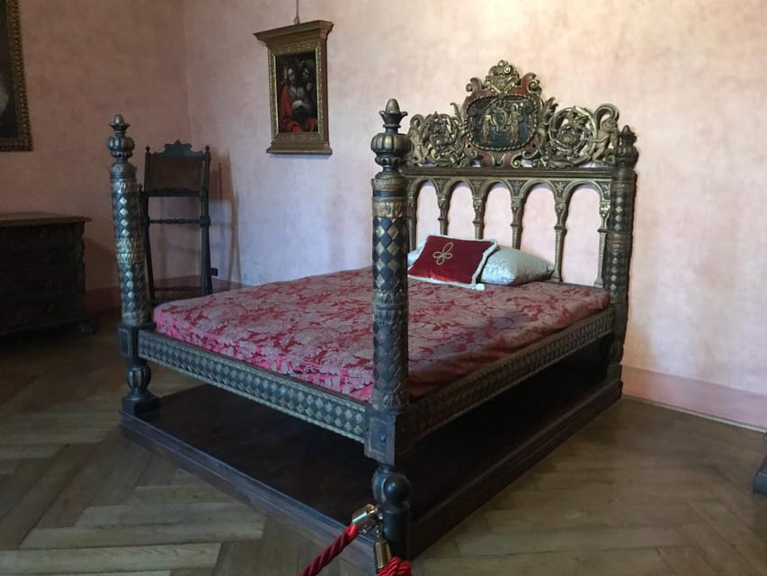 Castel Sant'Angelo Skip the line Ticket with Hop-on Hop-off - Who will like this experience most