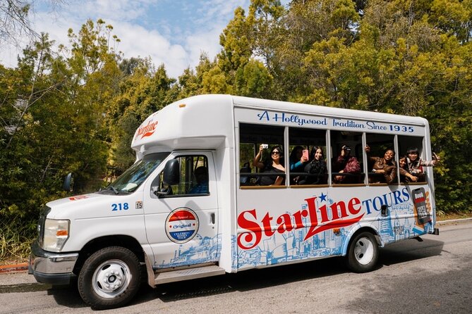 Celebrity Homes Tour & Hop-on Hop-off Bus Tour Package - Starting at Santa Monica Pier for the Malibu homes tour