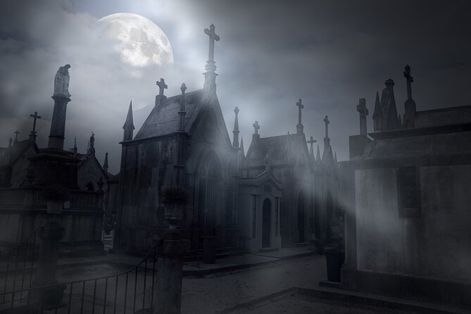 Cemetery and Ghost BYOB Bus Tour in New Orleans - What the $30 price really covers