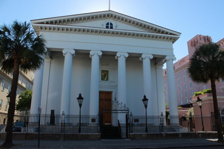 Charleston: Historic City Highlights Guided Bus Tour - The Old Market Area and everyday Charleston
