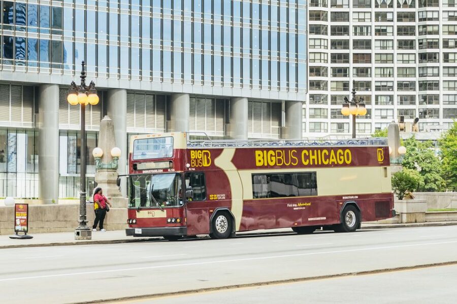 Chicago: Hop-on Hop-off Sightseeing Tour by Open-top Bus - Millennium Park, the Art Institute, and Grant Park