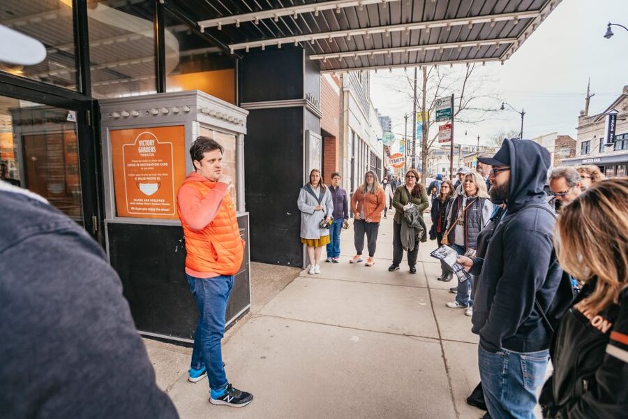 Chicago: Mob and Crime Bus Tour - Comfort, timing, and the bus