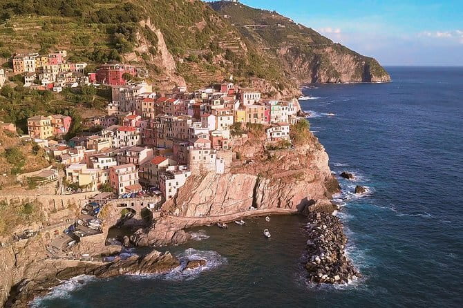Cinque Terre Day Trip from Florence: Guided Round-Trip Bus - Why this Florence day trip works