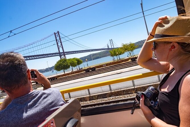 City Sightseeing Lisbon Hop-On Hop-Off Bus Tour & Bookable Extras - Red Route: from Marquês de Pombal to the eastern waterfront