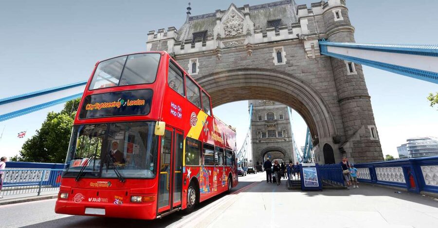 City Sightseeing London Hop-On Hop-Off Bus & Bookable Extras - Add the Routemaster and night tour carefully