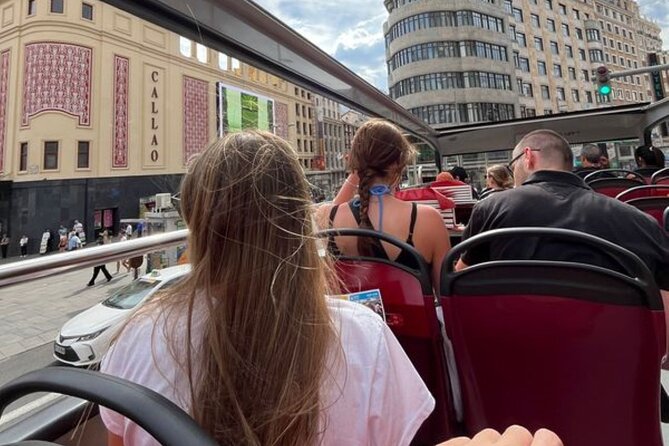 City Sightseeing Madrid Panoramic Bus Tour - The audio guide and the small comfort issue