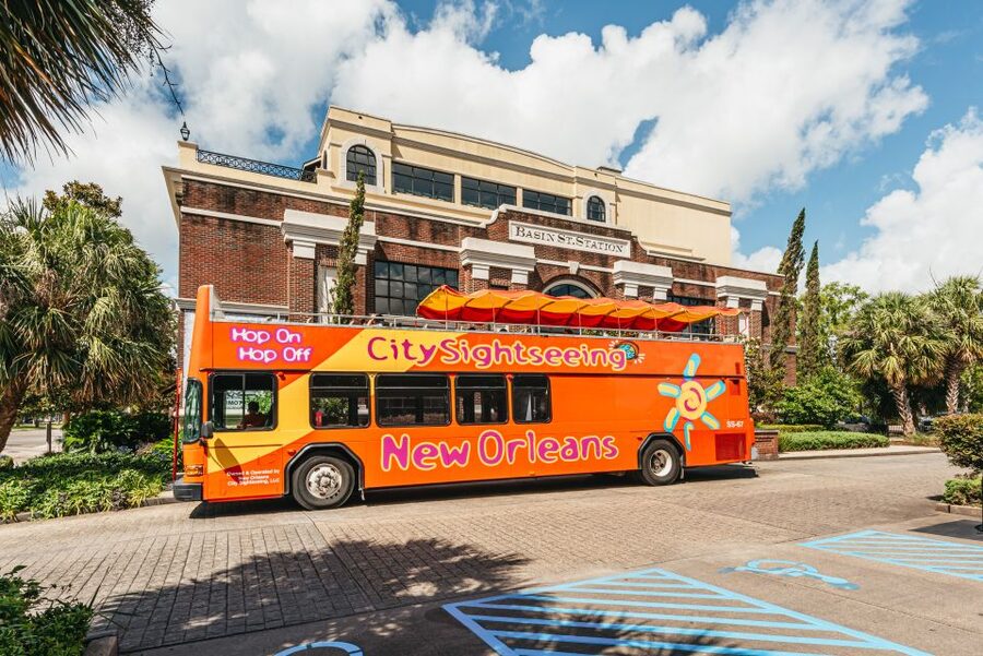 City Sightseeing New Orleans HOHO Bus Tour & Bookable Extras - Magazine Street and the Garden District