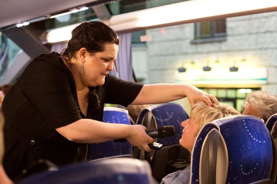 Cologne: 1.5-Hour Comedy Bus Tour - The beer changes the mood
