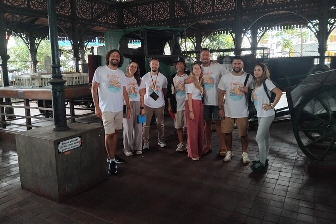 Colombo City Highlights Bus Tour - Pettah brings the city closer to street level