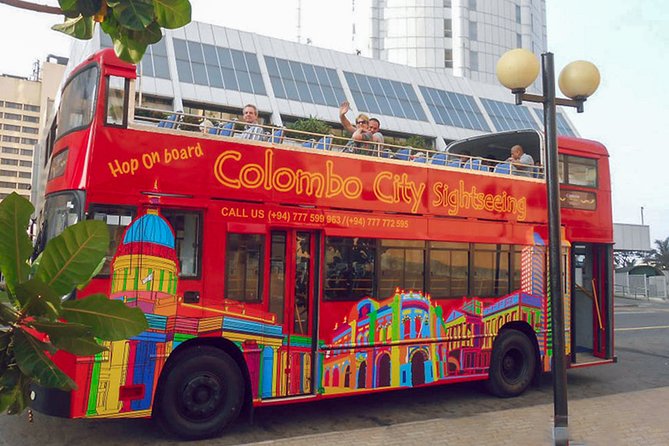 Colombo City Tour by Open-Deck Bus - Kingsbury and Colombo’s hotel district
