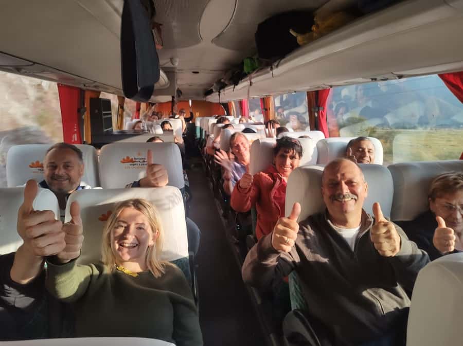 Cusco: Bus Turistico Puno Cusco con Tour y Buffet - Raqchi and the Temple of Wiracocha