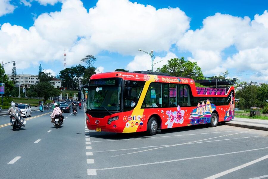 Da Lat: City Sightseeing Hop-On Hop-Off Bus Tour - The cathedral sits within the central sightseeing mix