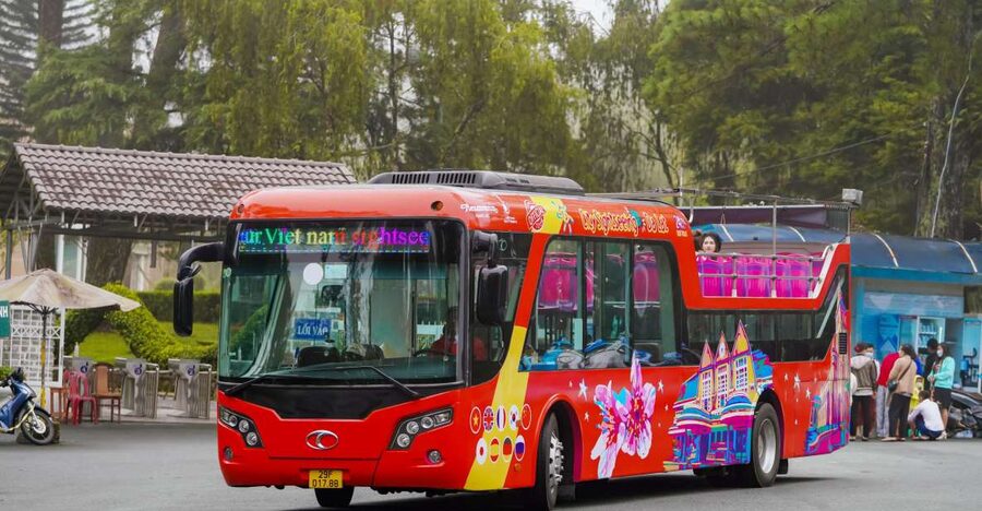 Da Lat: City Sightseeing Hop-On Hop-Off Bus Tour - Bao Dai Palace I adds a second royal stop