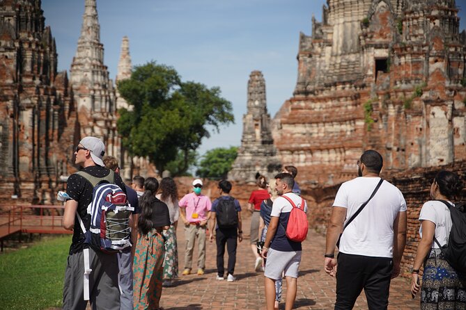 Day Tour From Bangkok to Ayutthaya By Bus - Guides make the difference