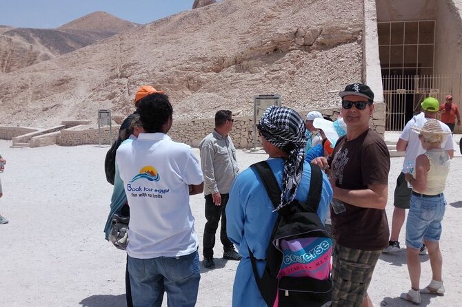 Day trip from Safaga port to Luxor by bus - The Valley of the Kings requires smart choices