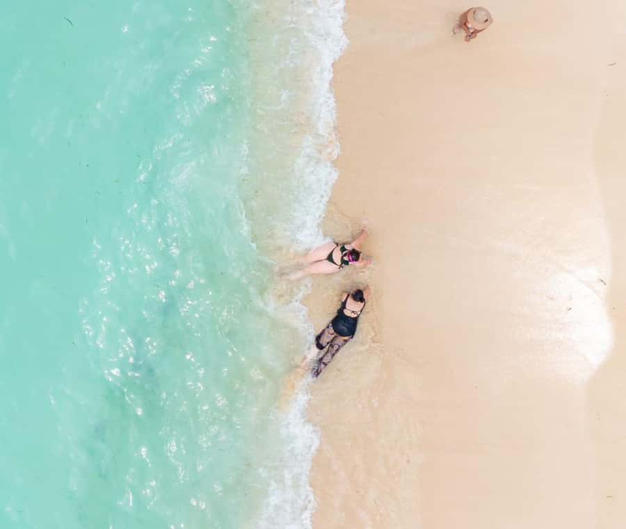 Daytour to Playa Tranquila VIP with Parasols, Lunch by bus! - Six hours at Playa Tranquila on Barú