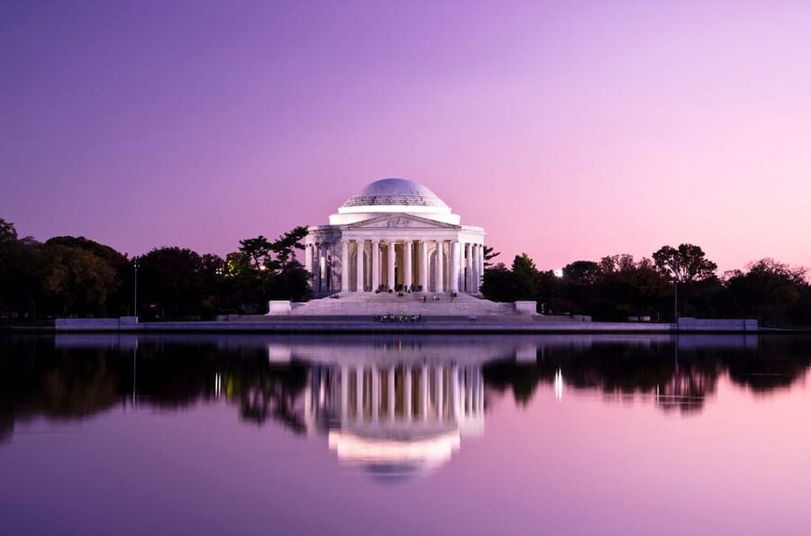 DC: Open-top Monuments and Memorials Sightseeing Night Tour - The National Mall and Washington Monument