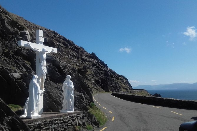 Dingle Peninsula & Slea Head - Private Mini Bus Tour - Leaving Killarney for Inch Beach