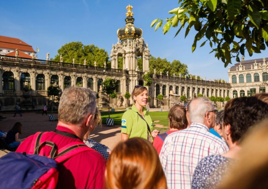 Dresden: 1-Day Hop-On-Hop-Off Bus Tour - Großer Garten and the Transparent Factory