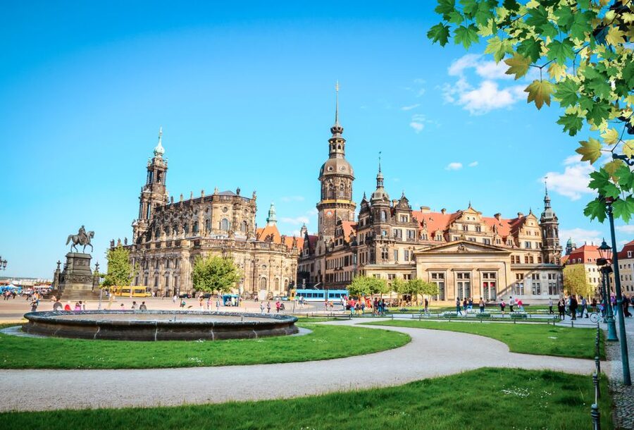 Dresden Castle Skip-the-Line Entry & 2-Day Hop-On Hop-Off - Why this Dresden combination works
