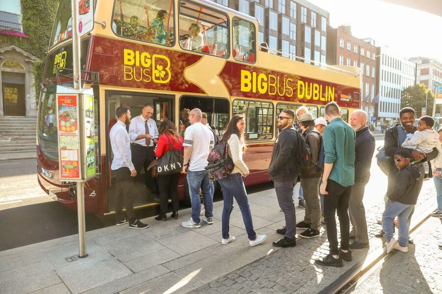 Dublin: Big Bus Hop-On, Hop-Off Tour with Live Guide - The western loop: Kilmainham Gaol and Phoenix Park