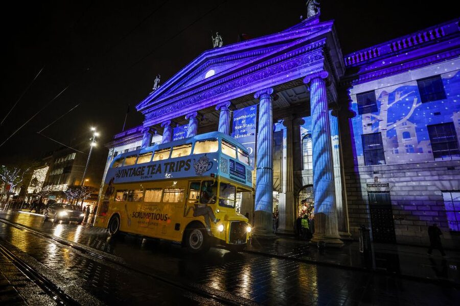 Dublin: Christmas Lights Festive Bus Tour with Afternoon Tea - Boarding the 1960s double-decker bus