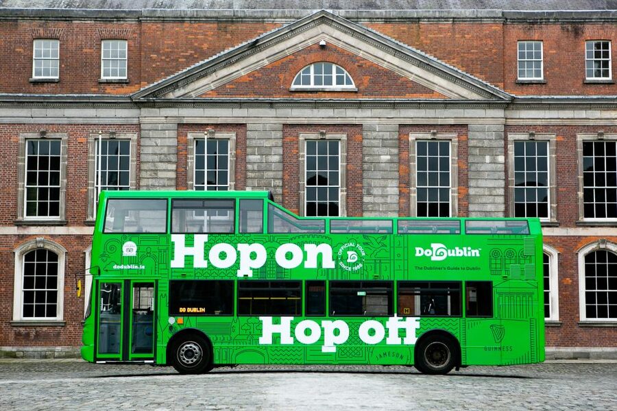 Dublin: Hop-on Hop-off Bus Tour - Trinity College, whiskey, and Temple Bar