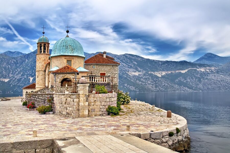 Dubrovnik: Montenegro Day Trip by Bus and Boat - Should you book this Montenegro day trip?