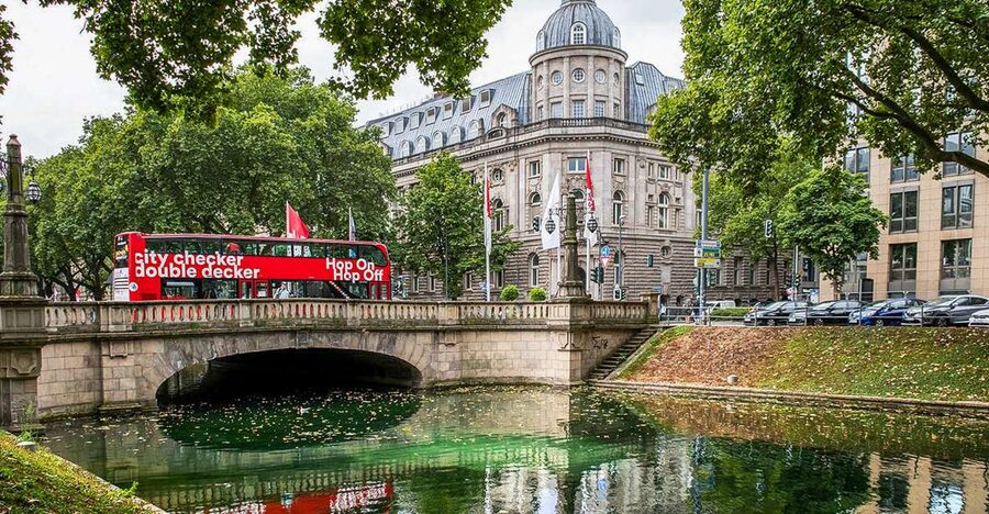 Düsseldorf: 24-Hour Hop-On Hop-Off Ticket - Rheinterrasse and Ehrenhof