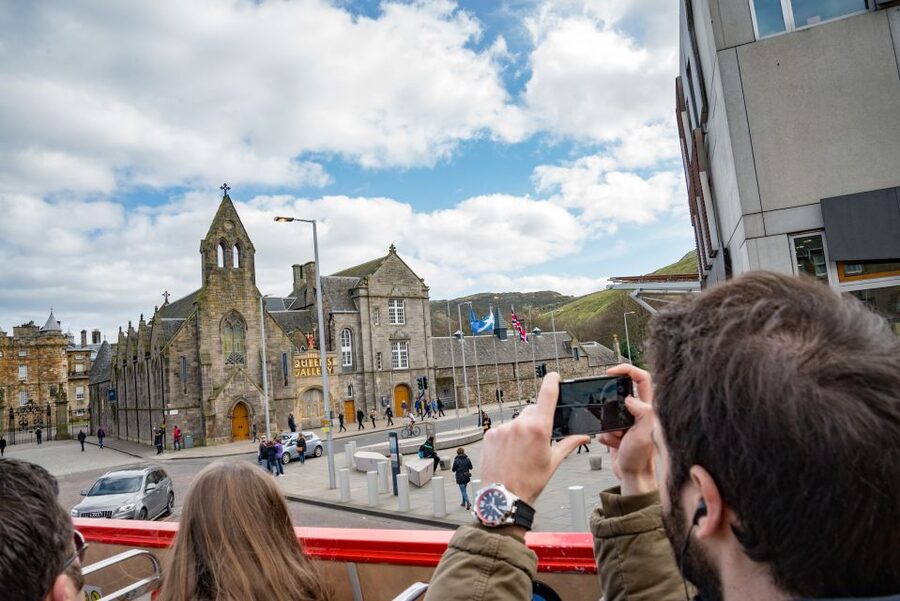Edinburgh: Hop-On Hop-Off Bus Pass with 3 City Tours - Who will get the most from this pass