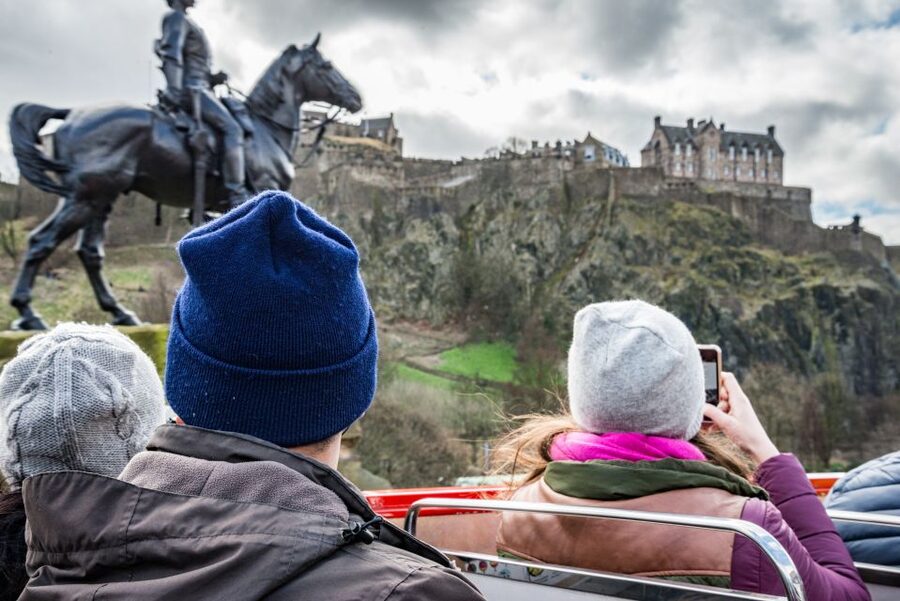 Edinburgh: Hop-On Hop-Off Bus Pass with 3 City Tours - Three routes that show Edinburgh’s changing character
