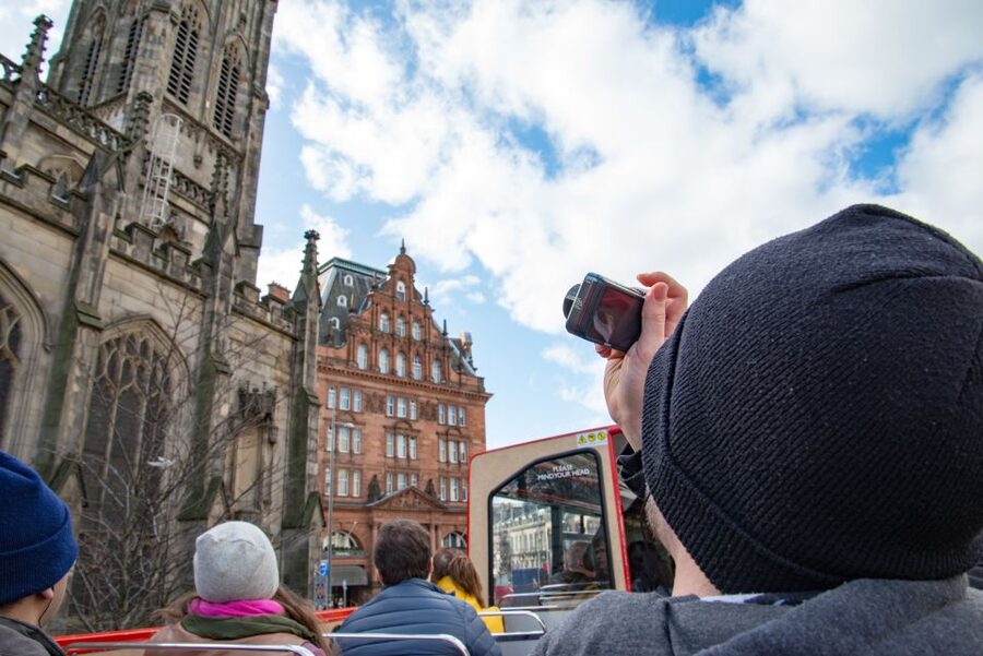 Edinburgh: Hop-On Hop-Off Bus Pass with 3 City Tours - How to plan one day or two