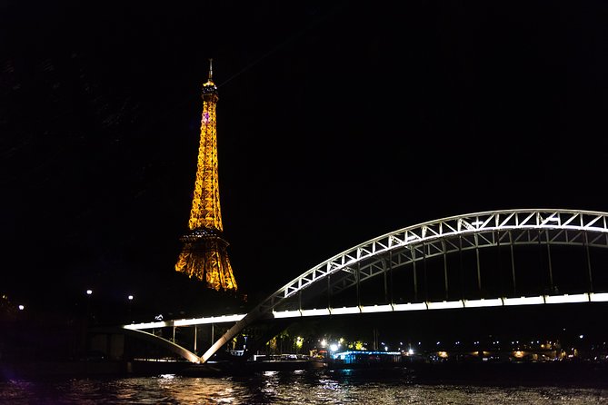 Eiffel Tower and City Tour by Bus with Seine River Cruise Option - The biggest scheduling issue