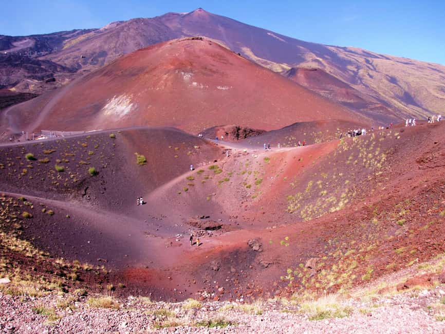 Etna by Panoramic Bus, Audioguide 9 languages, from Catania - Starting beside Piazza Duomo in Catania