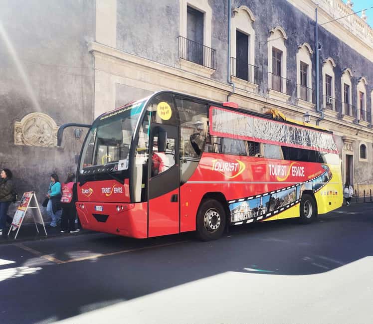 Etna by Panoramic Bus, Audioguide 9 languages, from Catania - The uphill ride through Catania Province
