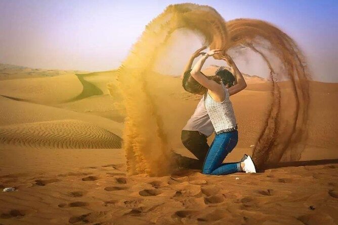 Evening Desert Safari Dubai with BBQ Dinner (Pick Up By Bus) - Bus transfer or Land Cruiser upgrade?