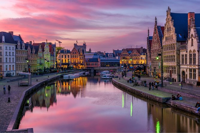 Excursion to Antwerp and Ghent by bus from Brussels with stop at the Atomium - Rubens, politics, and shopping along Meir