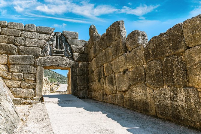 From Athens: Small-Group Mycenae, Epidaurus & Nafplio Trip - The bus ride, Wi-Fi, and long-day reality