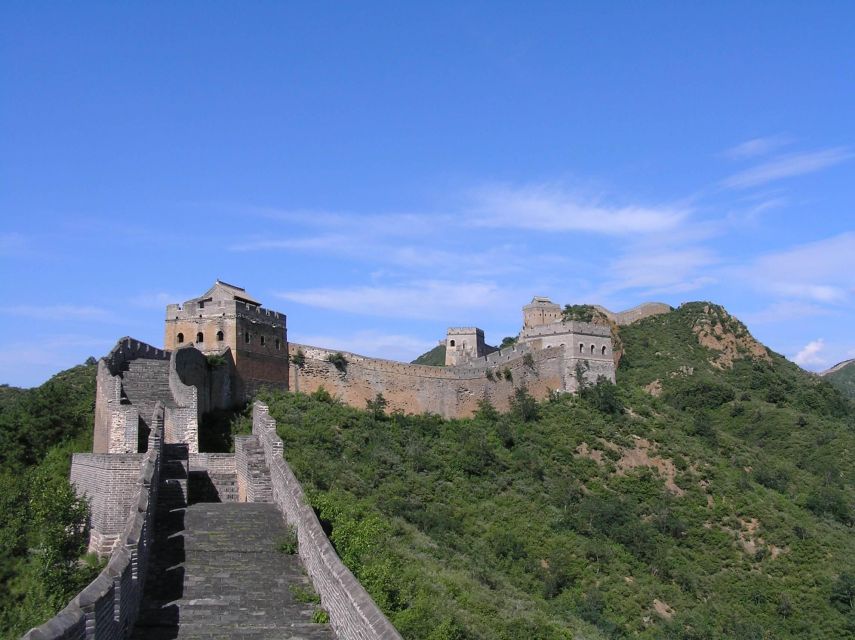 From Beijing: Badaling Great Wall Bus Group Tour - Cable car or stairs: choose before you arrive