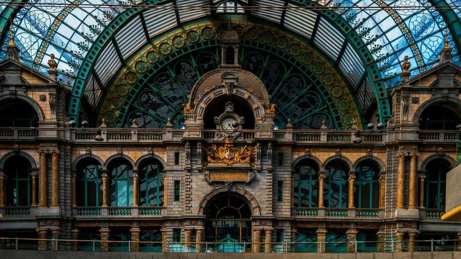 From Brussels: Day Trip to Antwerp and Atomium by Bus - Why Antwerp makes a strong day trip from Brussels