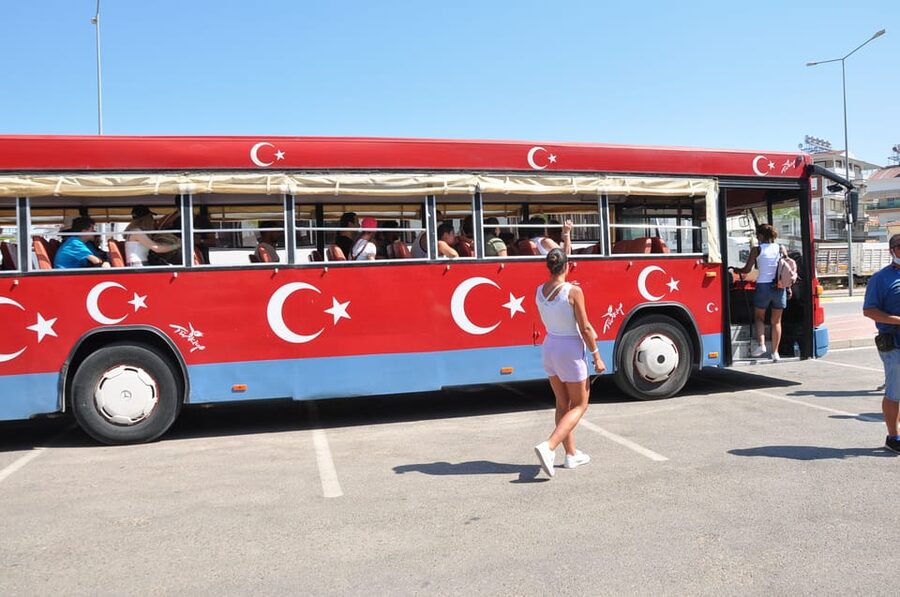 From City of Side: Cabrio Bus Safari & Boat Tour with Lunch - Lunch beside the reservoir