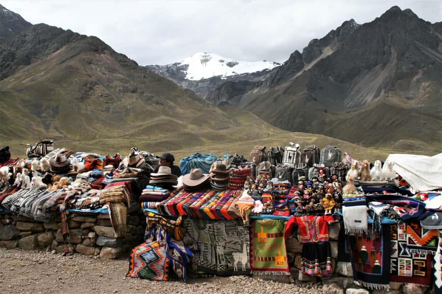 From Cusco: Full-Day Touristic Bus to Puno with Guided Tours - Who will enjoy this Cusco to Puno route