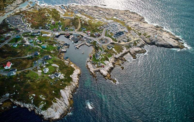 From Halifax: Peggy's Cove Bus Tour - Starting at 1675 Lower Water Street