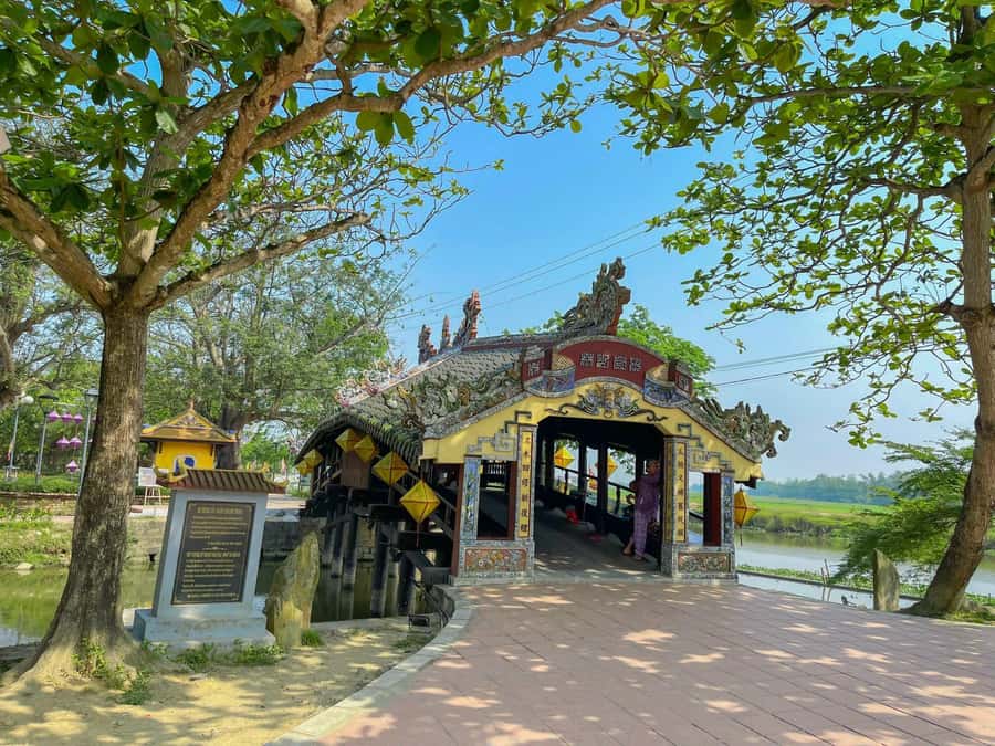 From Hue: Hoi An Guided Bus Tour with 4 Scenic Stops - Key points to know before booking