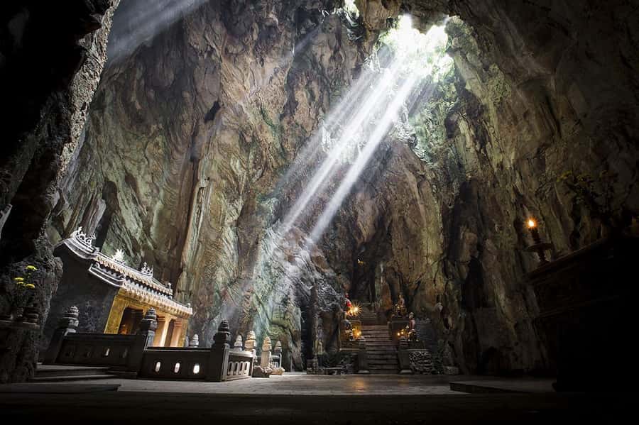 From Hue: Hoi An Guided Bus Tour with 4 Scenic Stops - What the bus day feels like in practice